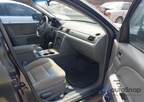 2006 Ford Five Hundred Se from USA, damaged, VIN 1FAFP23186G116171